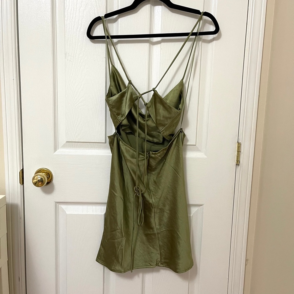 URBAN OUTFITTERS Kiss The Sky Dua Cutout Slip Dress - Picture 4 of 4